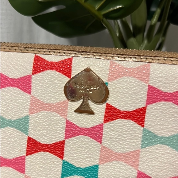 Kate Spade Red and Pink Wallet with Bow Design - Picture 2 of 9